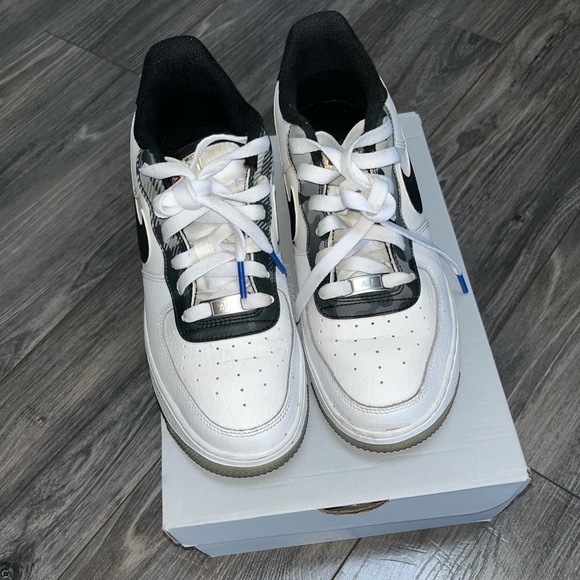 NIKE AIR FORCE 1 Remix Pack street youth unisex Shoes White Leather sneaker 6.5Y - Picture 2 of 14